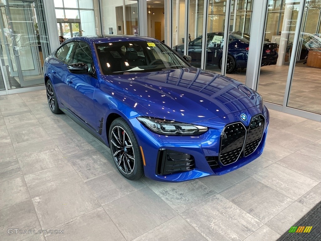 2023 i4 Series eDrive40 - Portimao Blue Metallic / Black photo #1