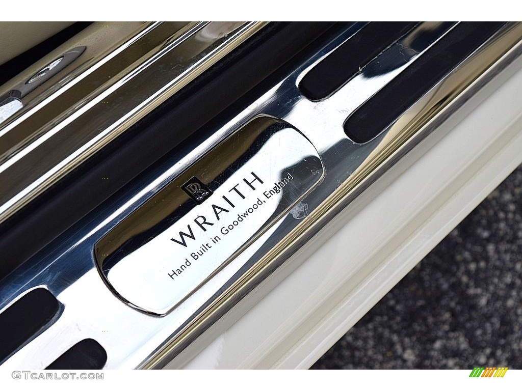 2014 Rolls-Royce Wraith Standard Wraith Model Marks and Logos Photo #145050460