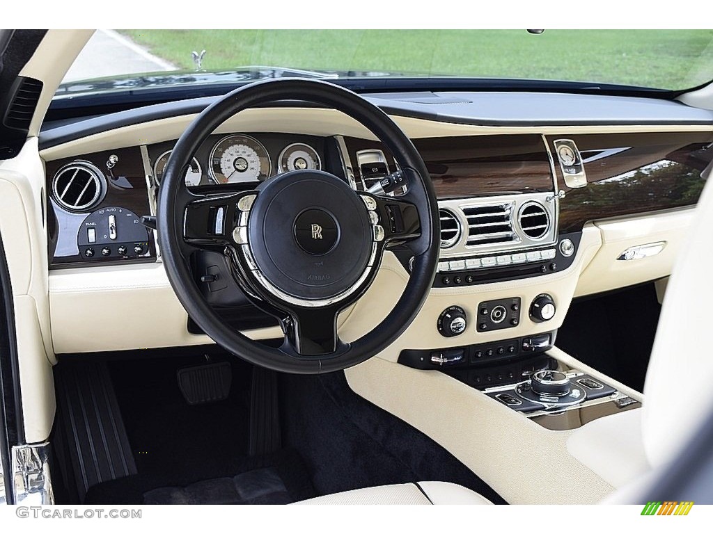 2014 Rolls-Royce Wraith Standard Wraith Model Creme Light Dashboard Photo #145050523