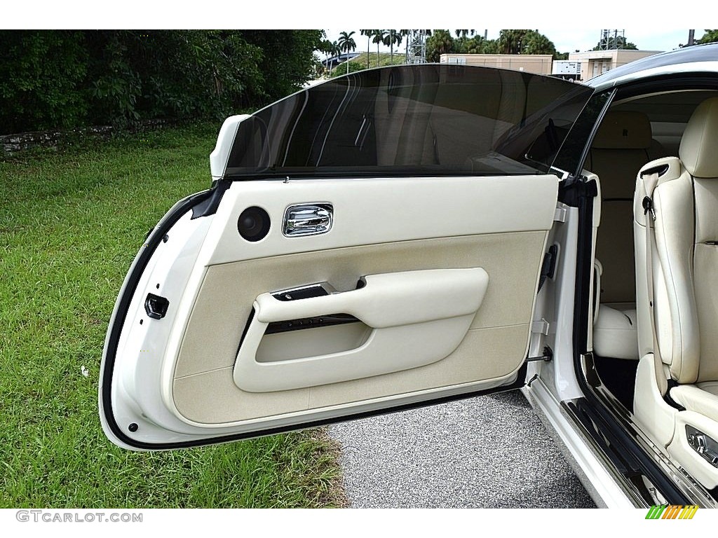2014 Rolls-Royce Wraith Standard Wraith Model Creme Light Door Panel Photo #145050595