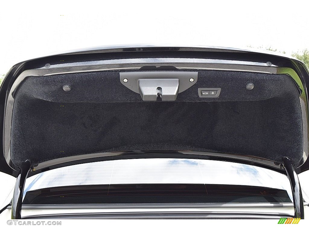 2014 Rolls-Royce Wraith Standard Wraith Model Trunk Photos