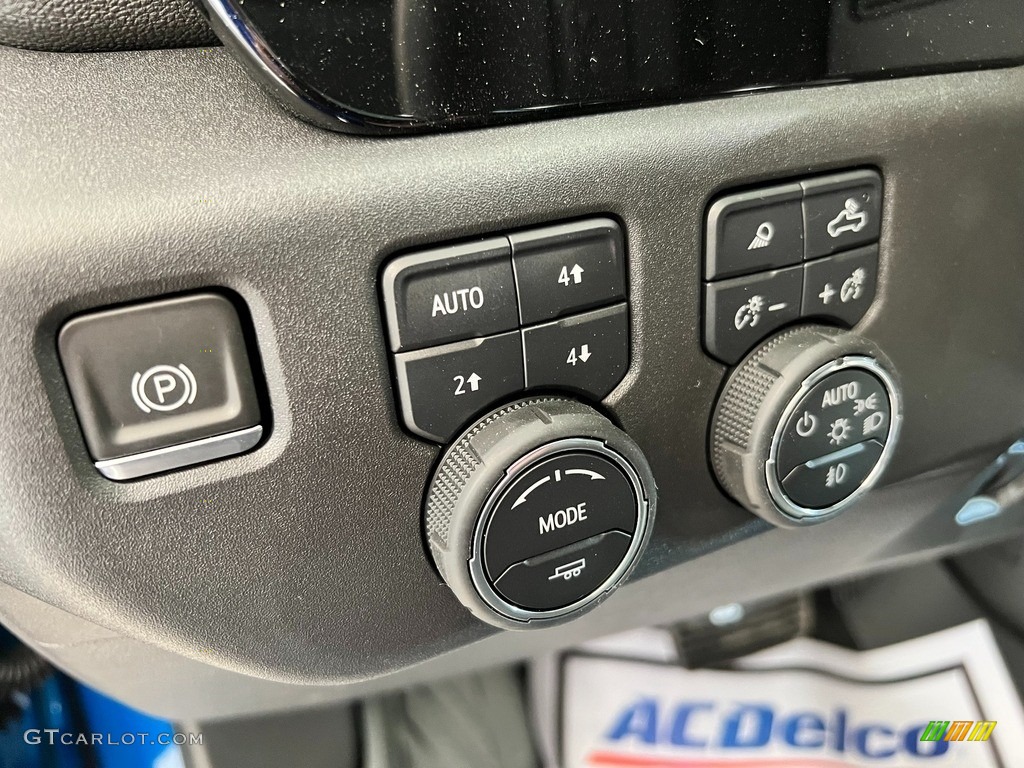 2022 Silverado 1500 LT Trail Boss Crew Cab 4x4 - Glacier Blue Metallic / Jet Black photo #17