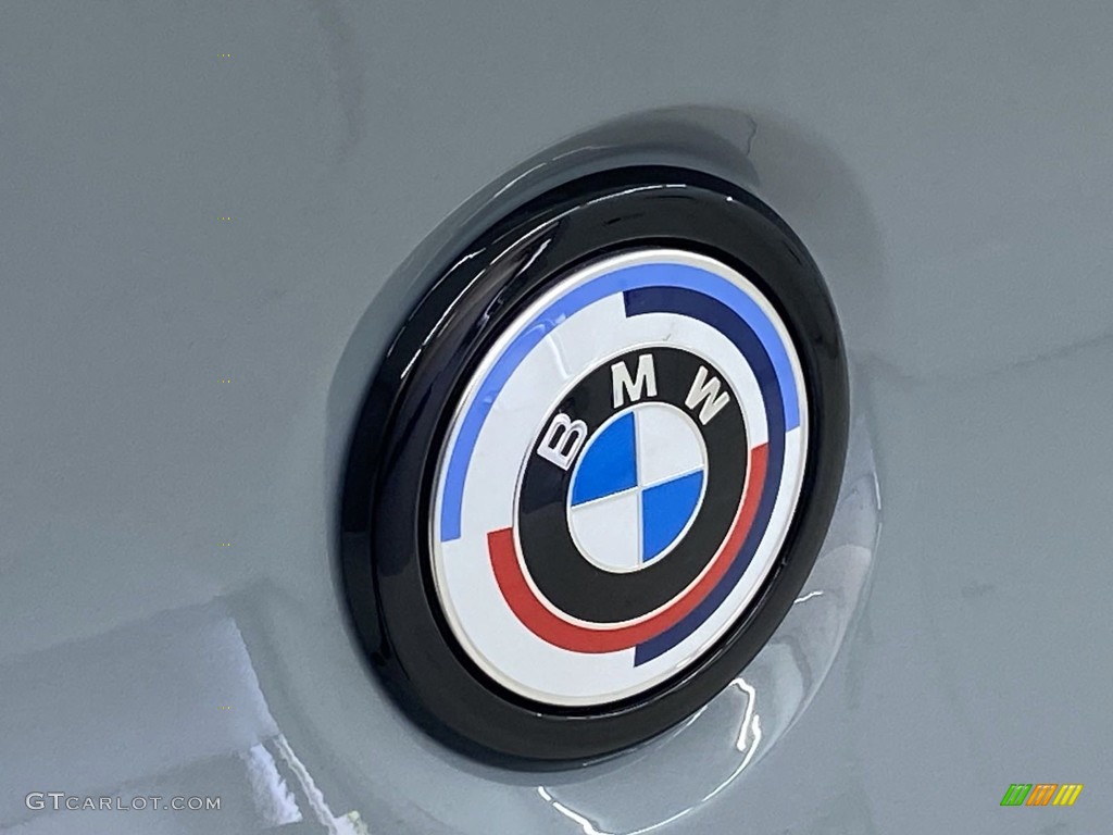 2023 BMW X4 M40i Marks and Logos Photo #145051948
