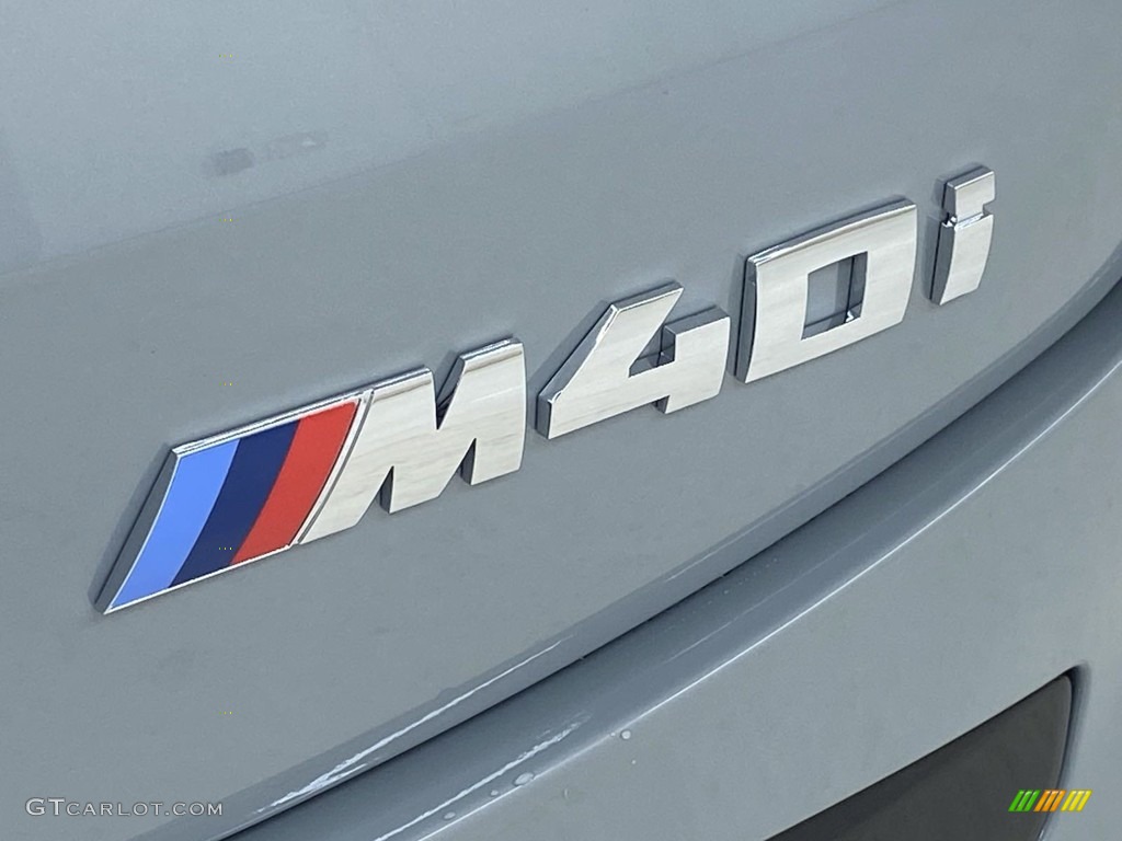 2023 BMW X4 M40i Marks and Logos Photo #145051996