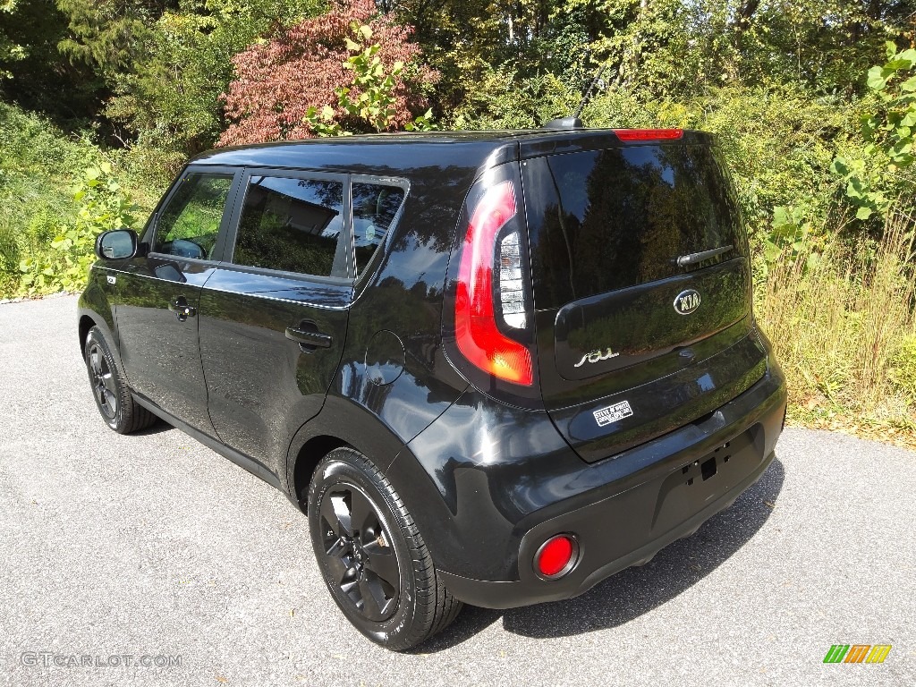 2019 Soul  - Shadow Black / Black photo #12