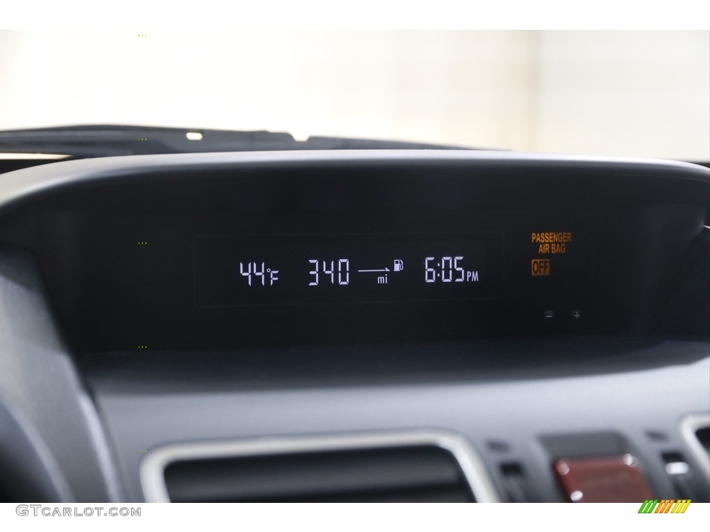 2015 XV Crosstrek 2.0i Premium - Ice Silver Metallic / Black photo #10