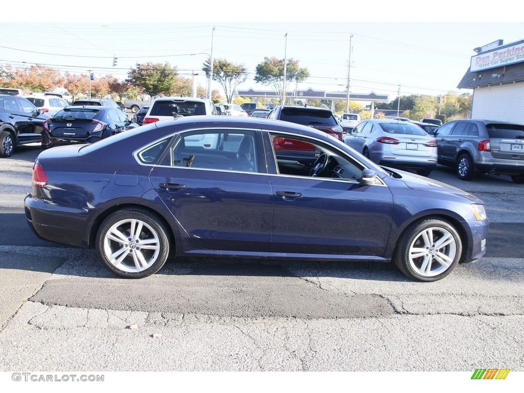 2014 Passat 1.8T SE - Night Blue Metallic / Titan Black photo #4