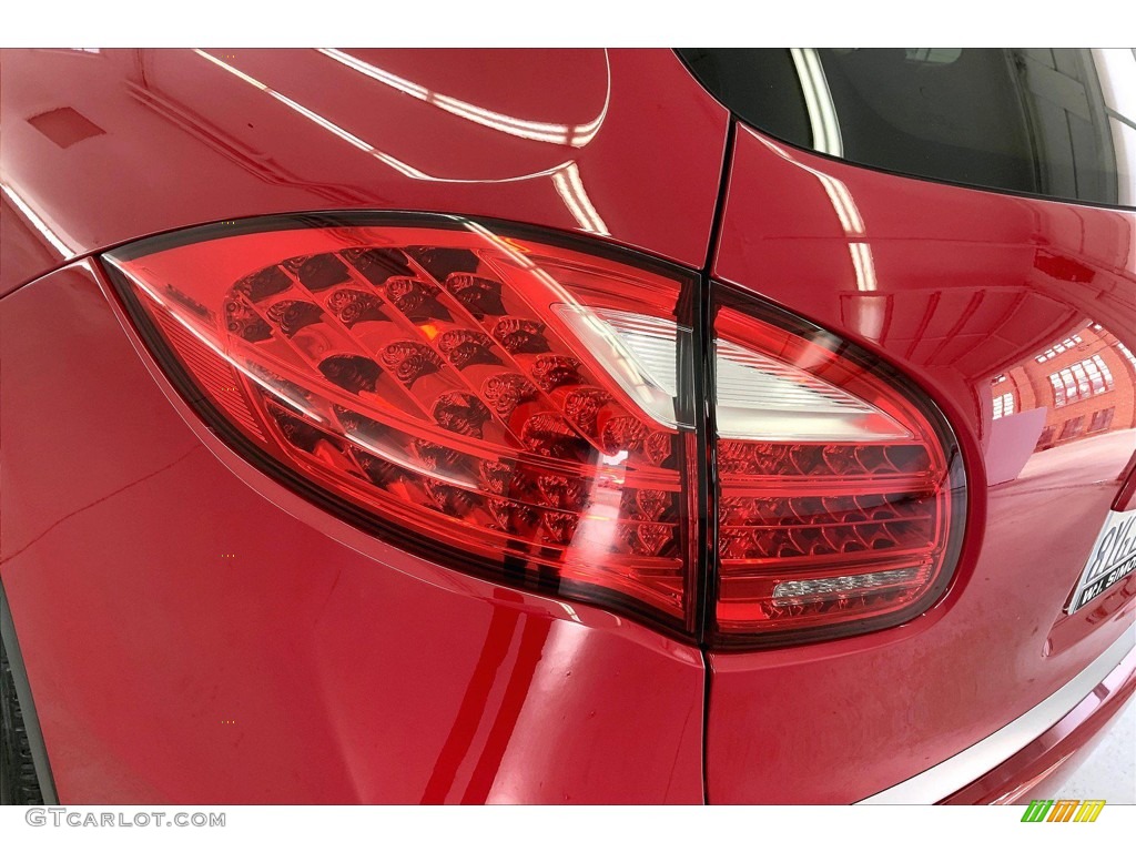 2013 Cayenne  - Carmine Red / Luxor Beige photo #28