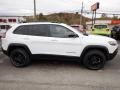 Bright White - Cherokee Trailhawk 4x4 Photo No. 7
