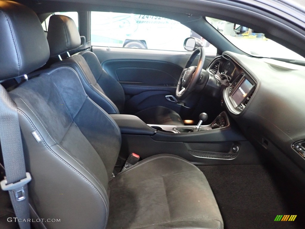 2022 Challenger R/T Shaker - Granite Pearlcoat / Black photo #9