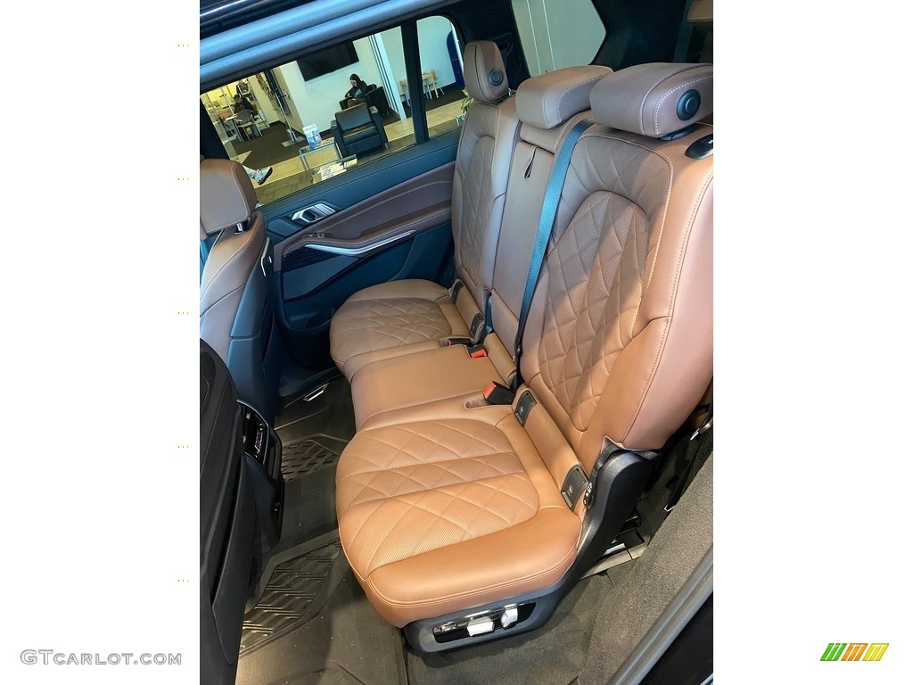 Coffee Interior 2023 BMW X7 xDrive40i Photo #145067739