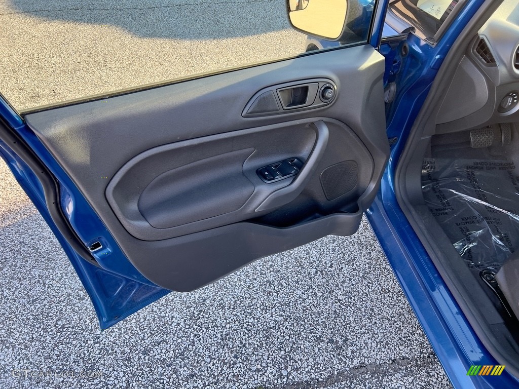 2019 Fiesta SE Sedan - Lightning Blue / Charcoal Black photo #12