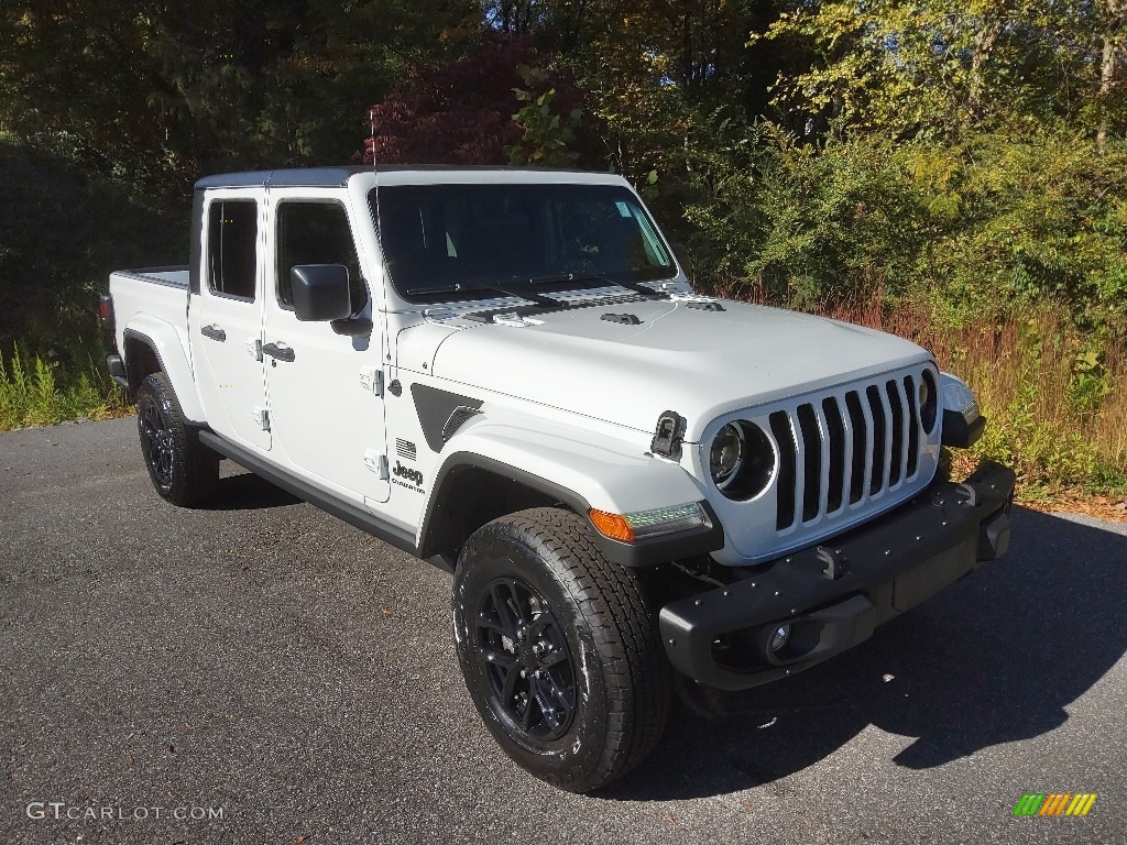 Bright White 2023 Jeep Gladiator Freedom Edition 4x4 Exterior Photo #145068511