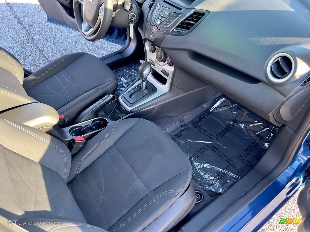 2019 Fiesta SE Sedan - Lightning Blue / Charcoal Black photo #16