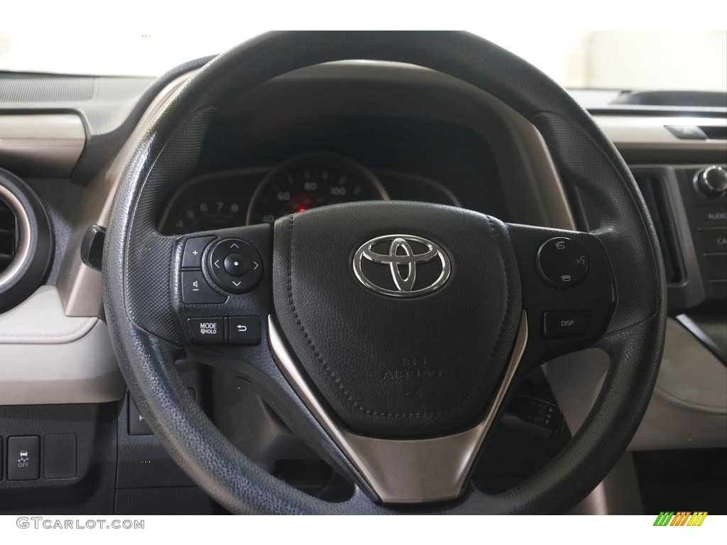 2015 RAV4 LE - Classic Silver Metallic / Ash photo #7