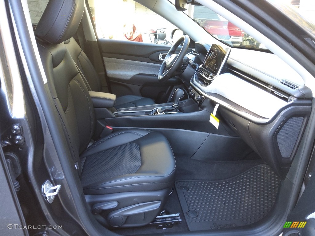 Black Interior 2022 Jeep Compass Latitude 4x4 Photo #145069531