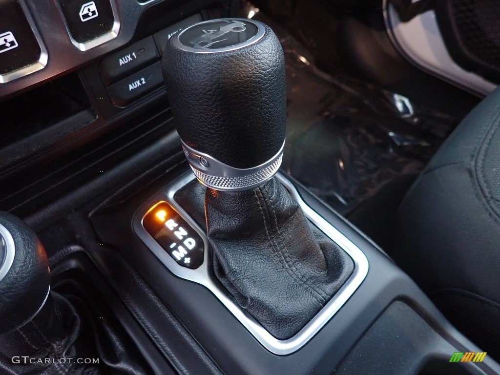 2020 Jeep Wrangler Sport 4x4 Transmission Photos