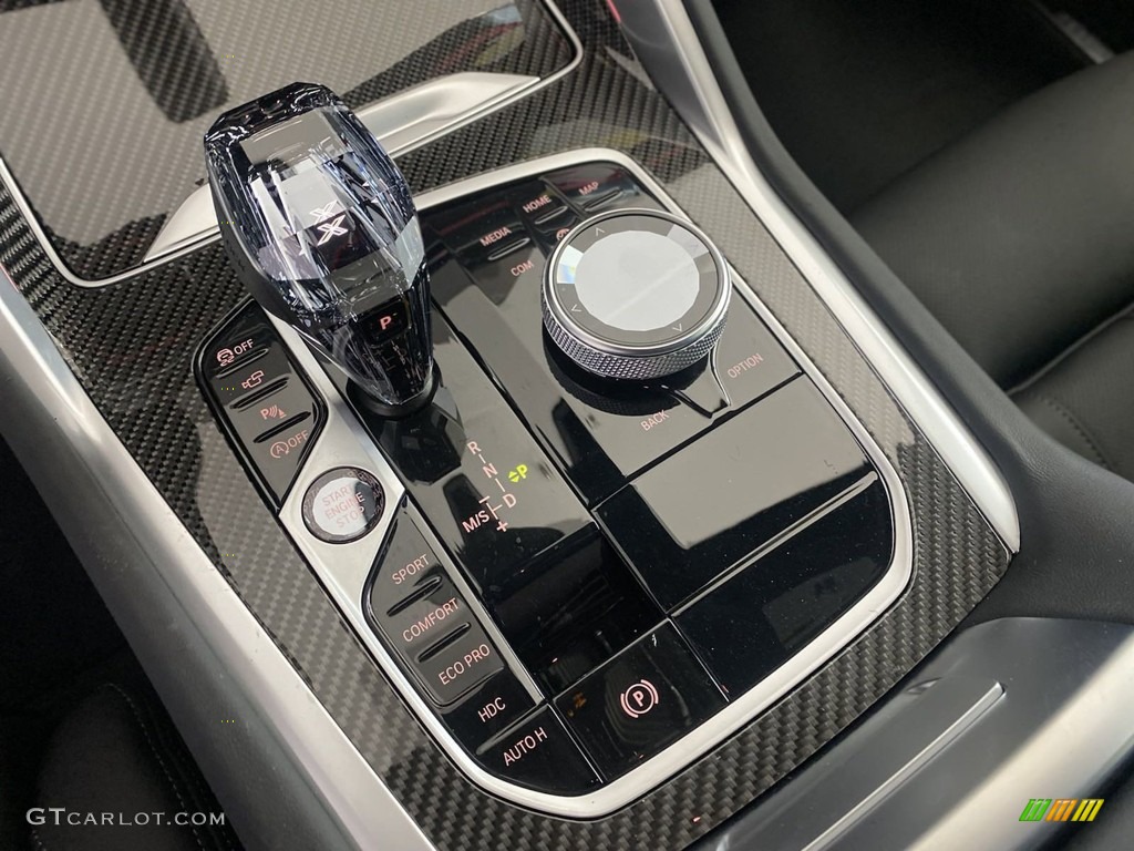 2023 BMW X6 M50i Transmission Photos