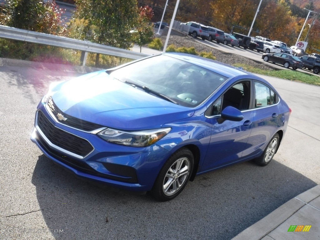 2017 Cruze LT - Kinetic Blue Metallic / Jet Black photo #12