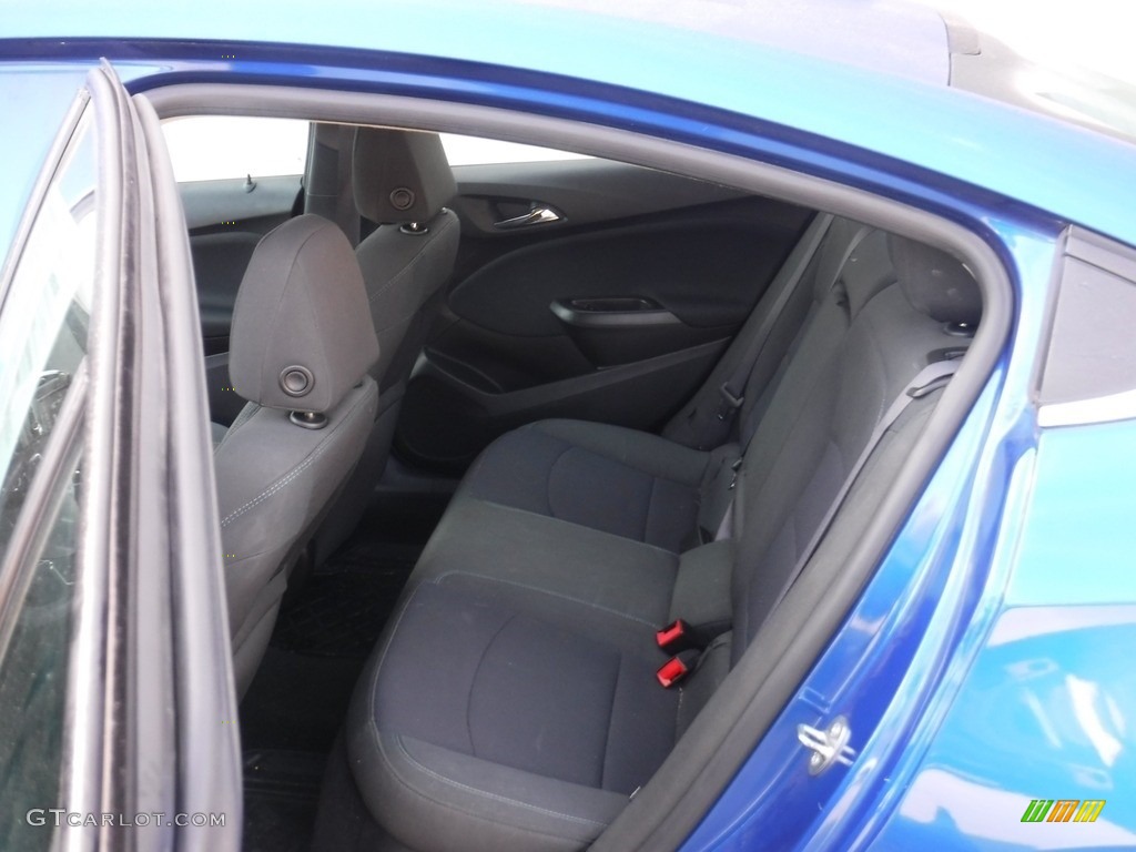 2017 Cruze LT - Kinetic Blue Metallic / Jet Black photo #25