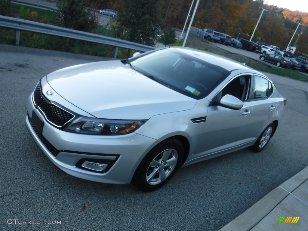 2015 Optima LX - Bright Silver / Gray photo #10