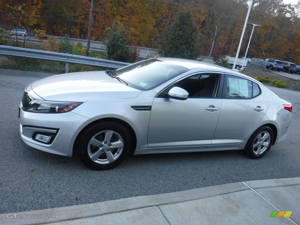 2015 Optima LX - Bright Silver / Gray photo #11