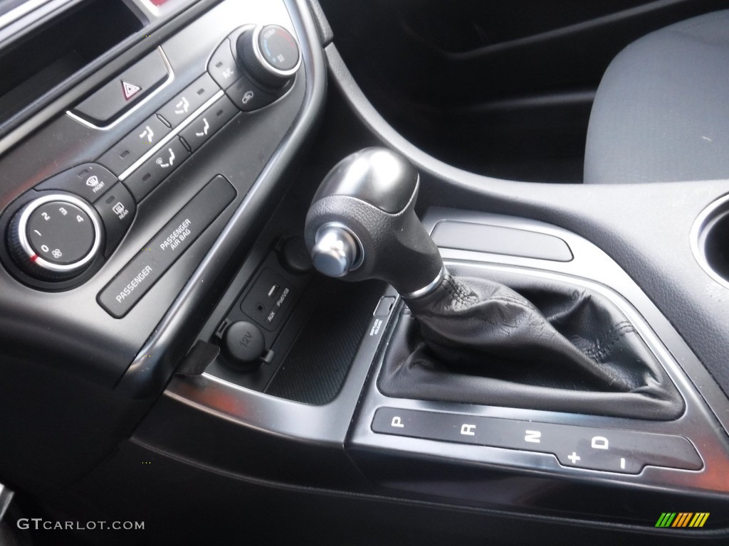2015 Optima LX - Bright Silver / Gray photo #19