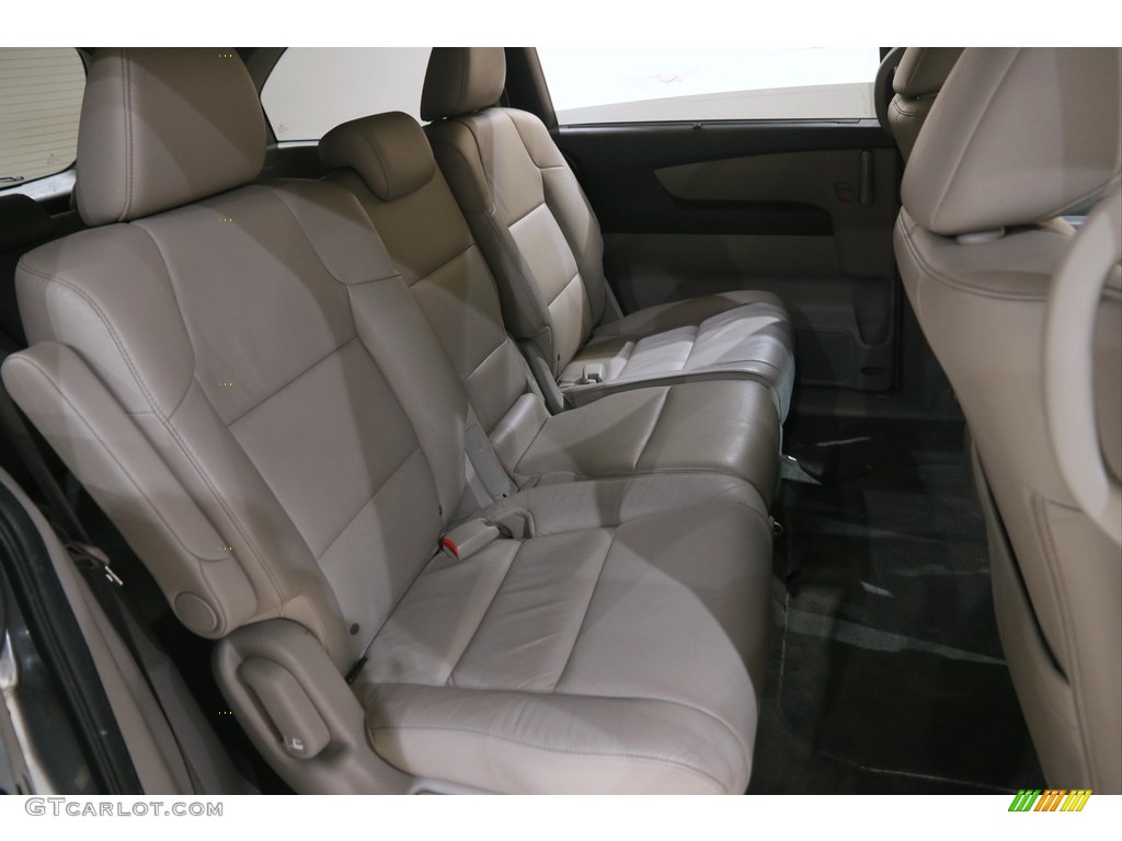 2013 Odyssey EX-L - Alabaster Silver Metallic / Gray photo #17