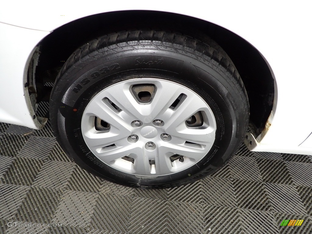 2015 Grand Caravan SE - Bright White / Black/Light Graystone photo #31
