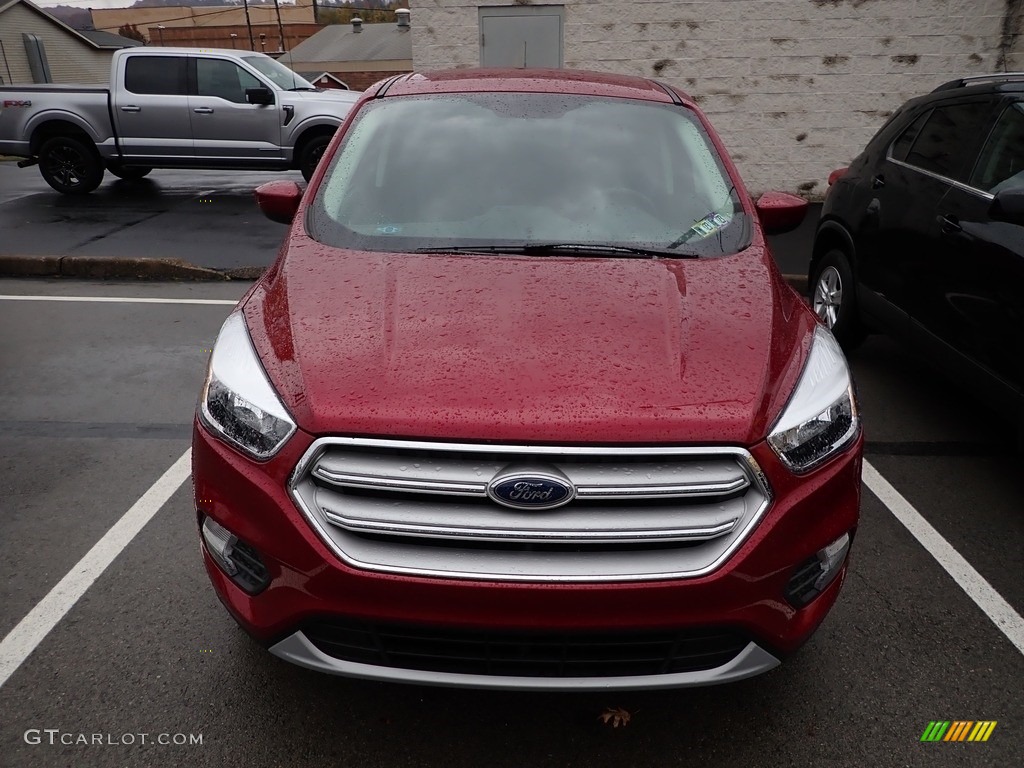2019 Escape SE 4WD - Ruby Red / Chromite Gray/Charcoal Black photo #2