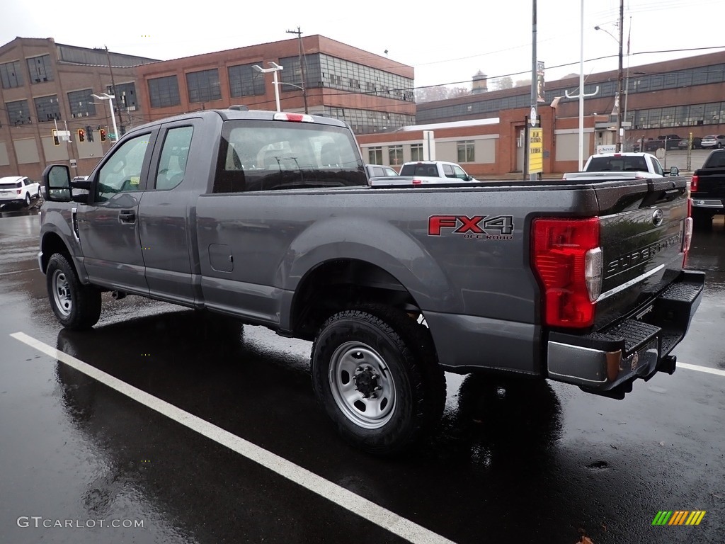 2022 F350 Super Duty XL SuperCab 4x4 - Carbonized Gray / Medium Earth Gray photo #6