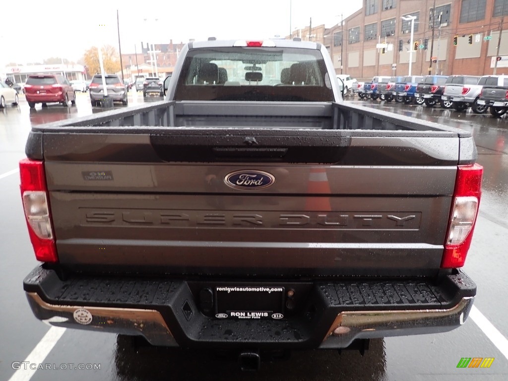 2022 F350 Super Duty XL SuperCab 4x4 - Carbonized Gray / Medium Earth Gray photo #7