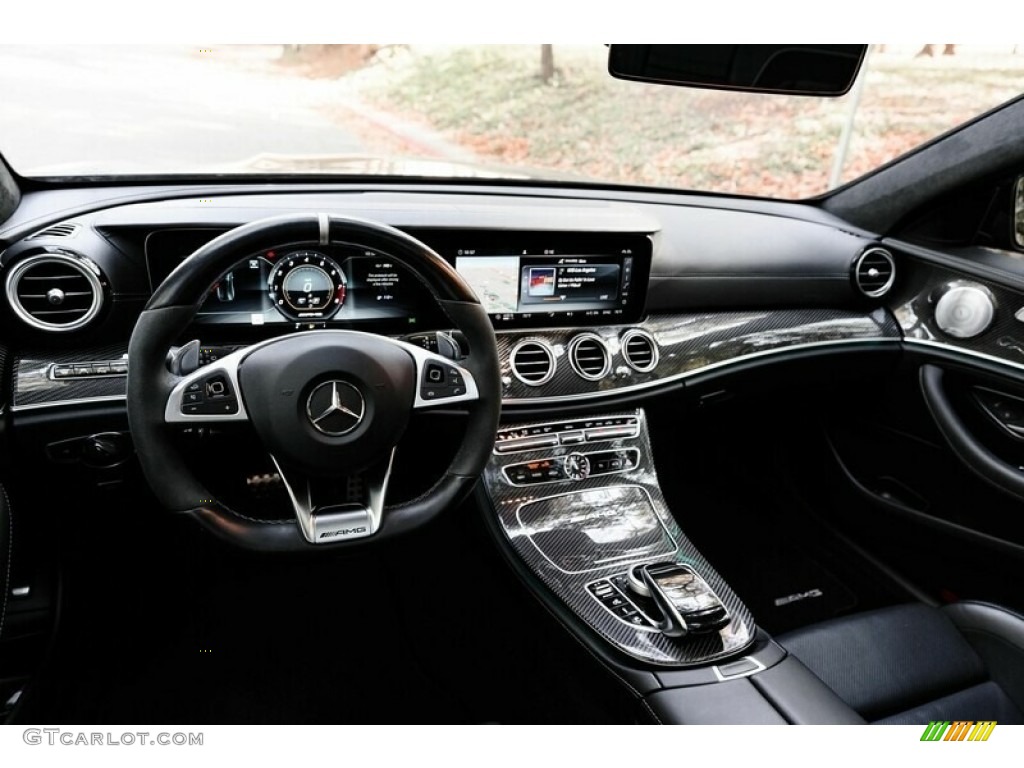 2018 Mercedes-Benz E AMG 63 S 4Matic Wagon Dashboard Photos