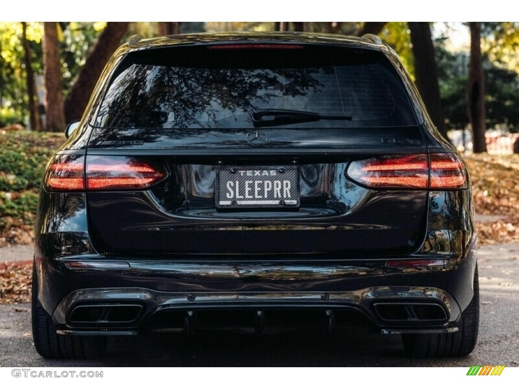 2018 E AMG 63 S 4Matic Wagon - Obsidian Black Metallic / Black photo #26