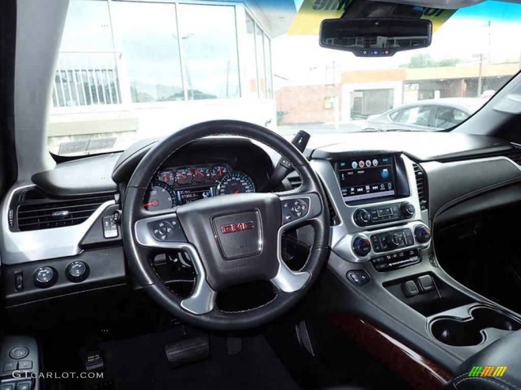 2019 GMC Yukon SLT 4WD Jet Black Dashboard Photo #145080993