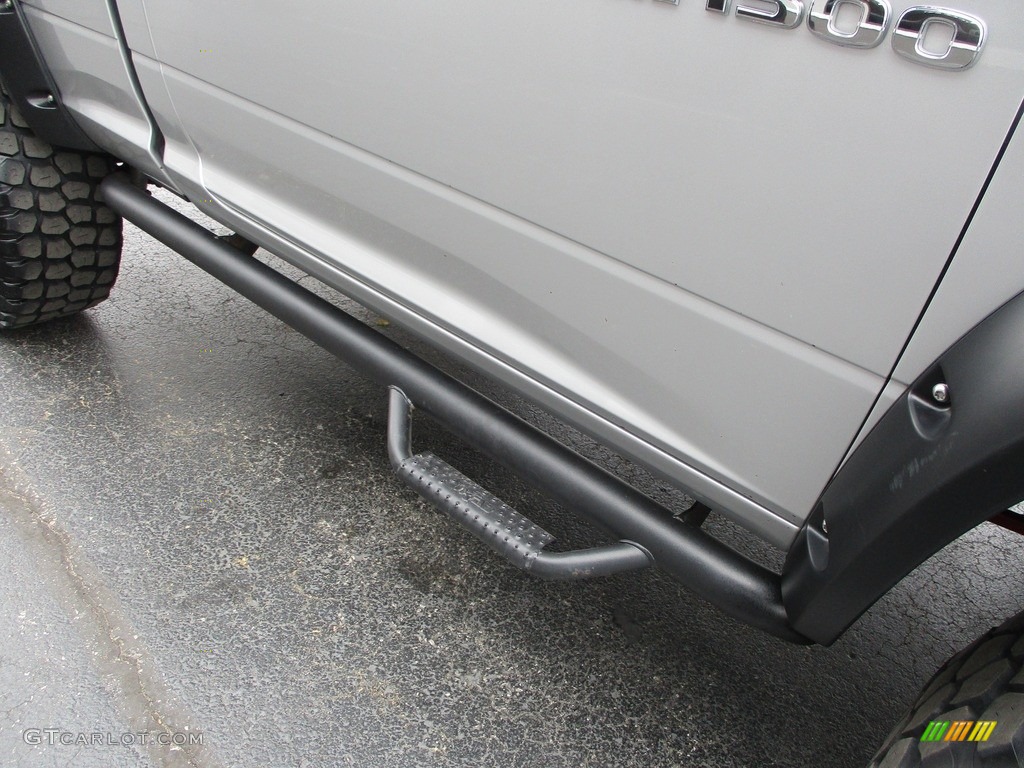 2011 Ram 1500 ST Regular Cab 4x4 - Bright Silver Metallic / Dark Slate Gray/Medium Graystone photo #24