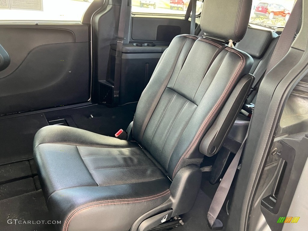 2019 Grand Caravan GT - Granite Pearl / Black photo #30