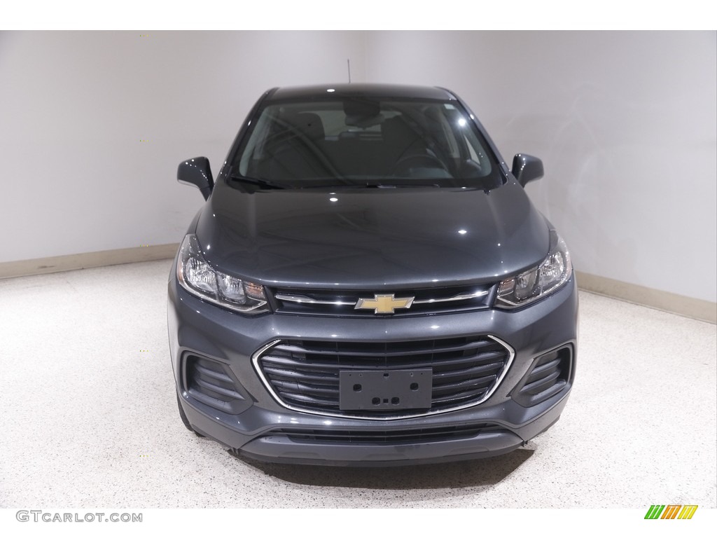 2019 Trax LS - Nightfall Gray Metallic / Jet Black photo #2