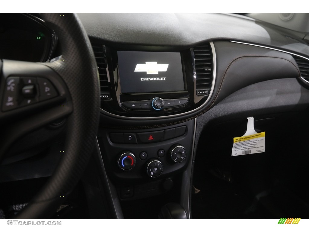 2019 Trax LS - Nightfall Gray Metallic / Jet Black photo #9