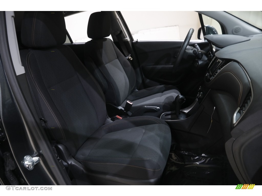 2019 Trax LS - Nightfall Gray Metallic / Jet Black photo #13