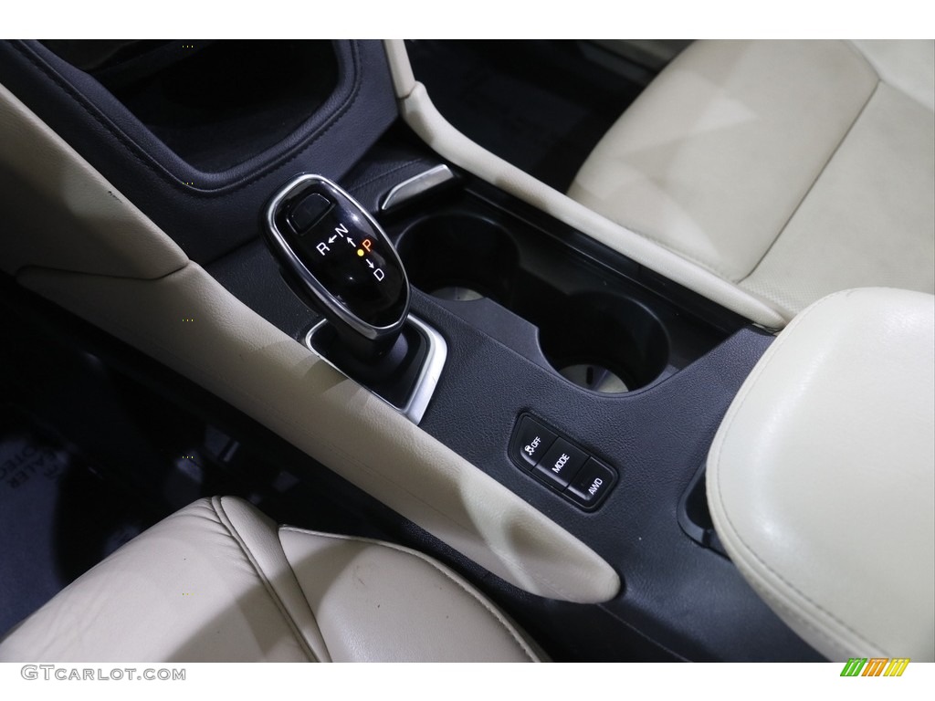 2019 Cadillac XT5 Luxury AWD Transmission Photos