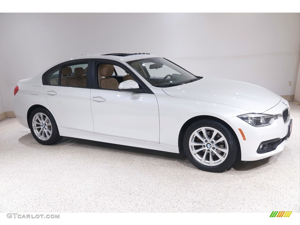 2018 3 Series 320i xDrive Sedan - Mineral White Metallic / Venetian Beige photo #1