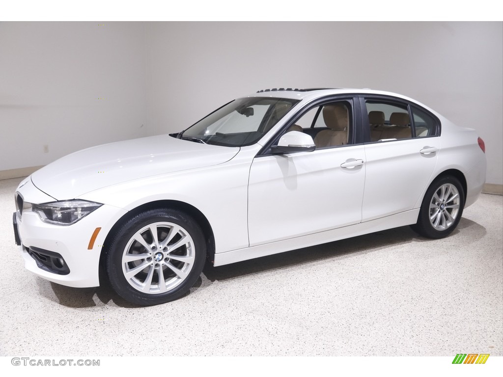 2018 3 Series 320i xDrive Sedan - Mineral White Metallic / Venetian Beige photo #3