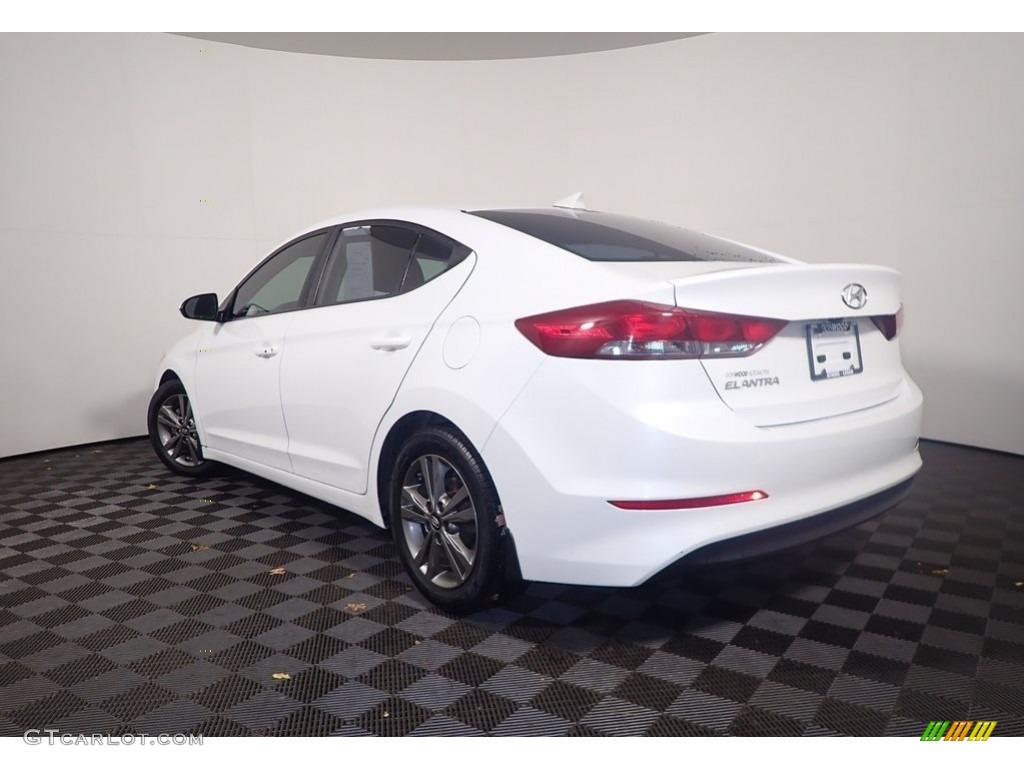2018 Elantra Value Edition - Quartz White Pearl / Black photo #10