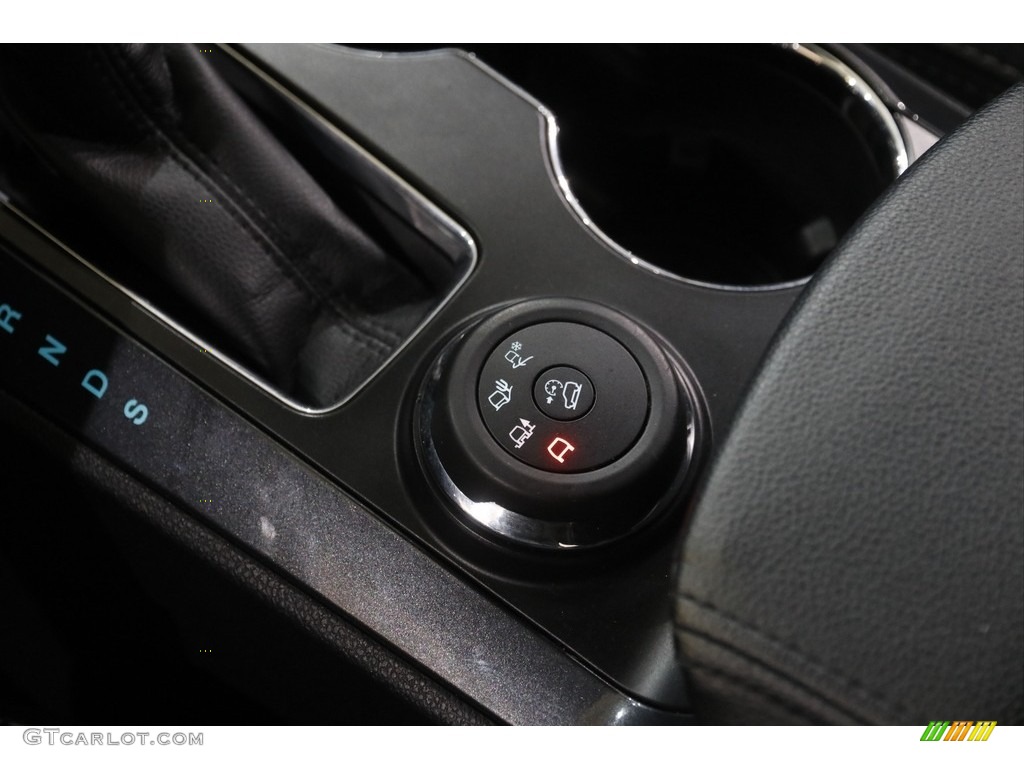 2017 Explorer XLT 4WD - Magnetic / Ebony Black photo #14