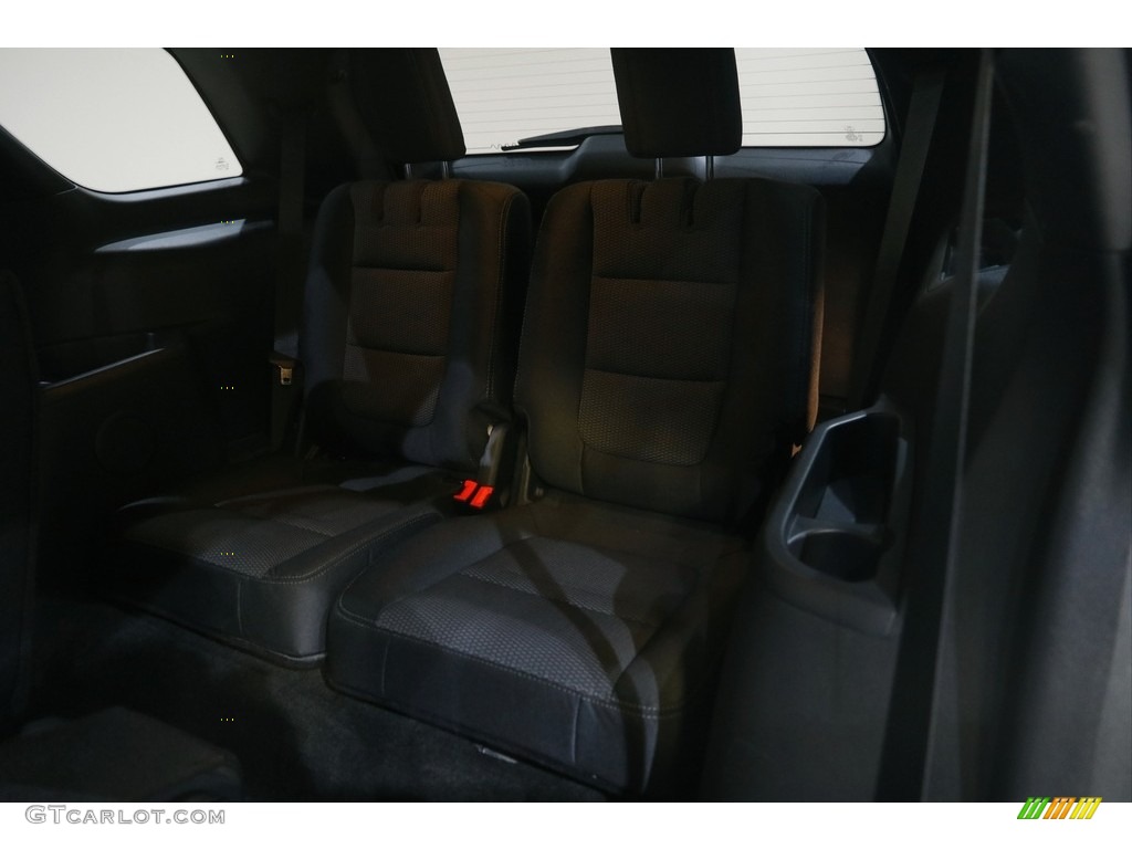 2017 Explorer XLT 4WD - Magnetic / Ebony Black photo #19