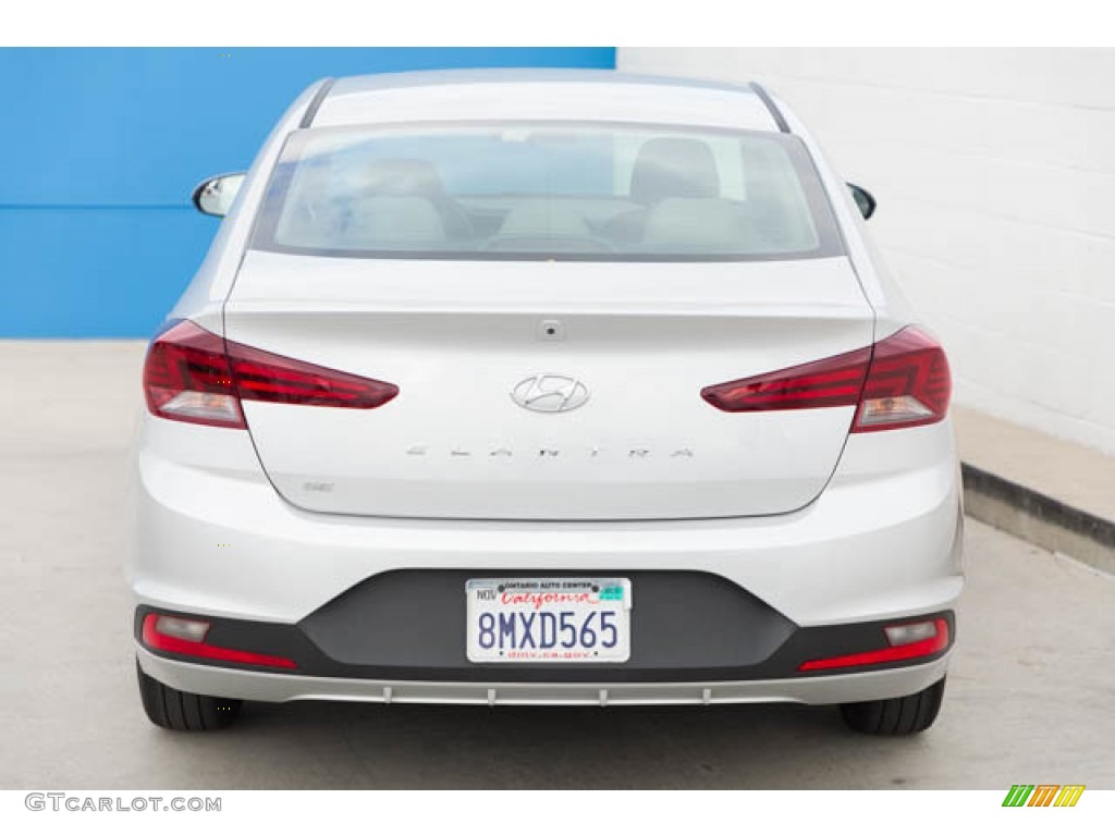 2020 Elantra SE - Symphony Silver / Gray photo #9