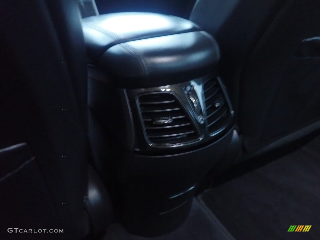 2015 Azera  - Diamond White Pearl / Graphite Black photo #19