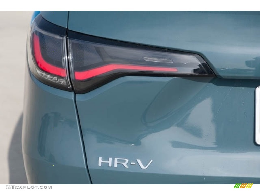 2023 HR-V Sport - Nordic Forest Pearl / Black photo #8