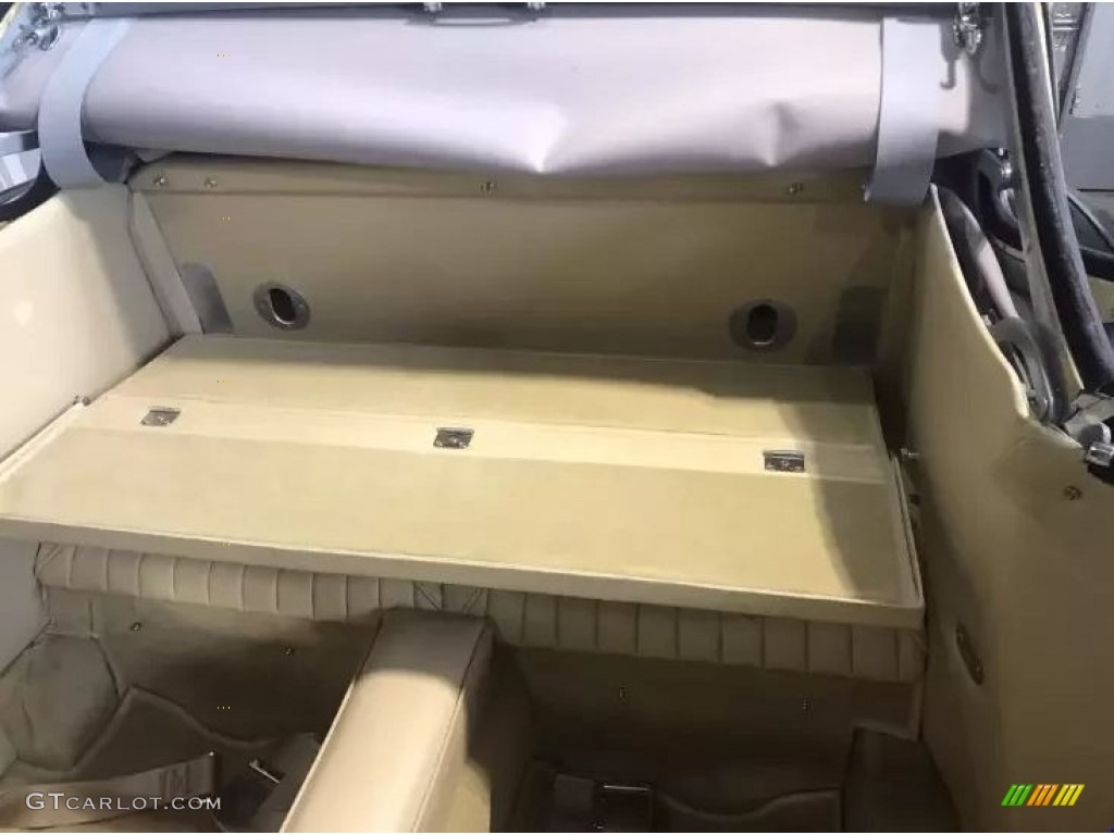 1967 Austin-Healey 3000 MK III BJ8 Interior Color Photos